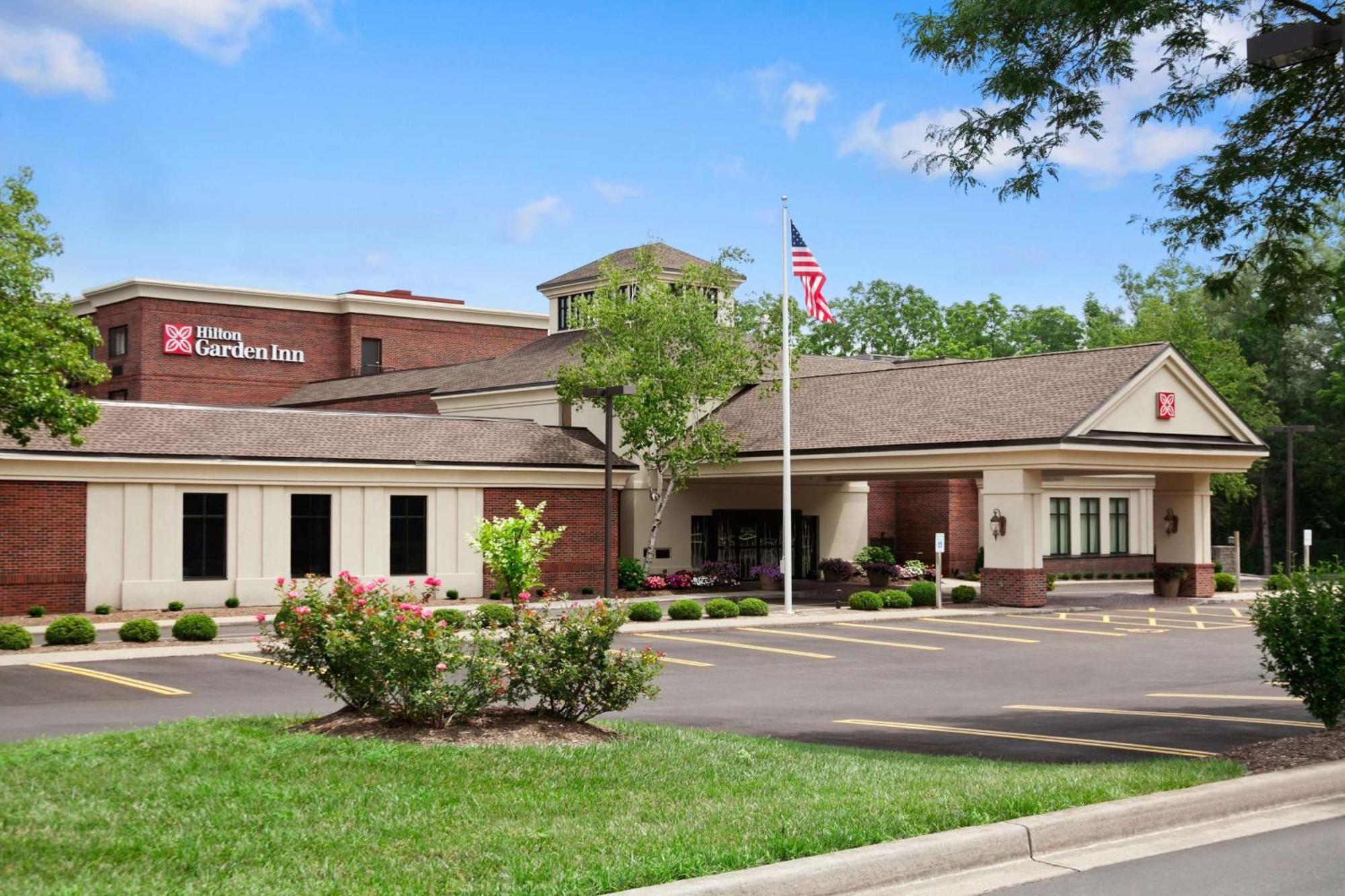 Hilton Garden Inn Rochester/Pittsford Bushnell Basin Exterior photo